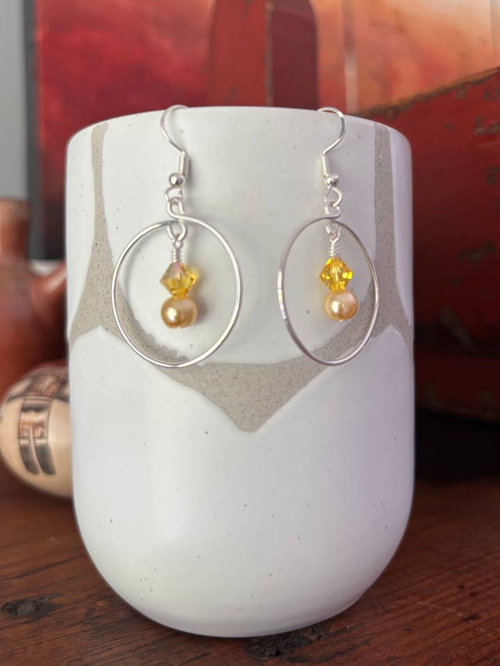 Swarovski-Kristall- und tschechische Glasperlen-Ohrring für den Großhandel von Two Snowy Egrets