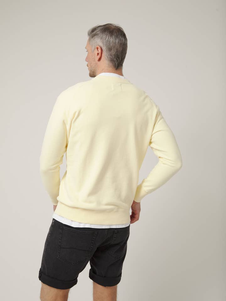 ALTONADOCK - Wholesale Graphic Sweatshirt - Unisex - Northbound Vanilla Sweatshirt3