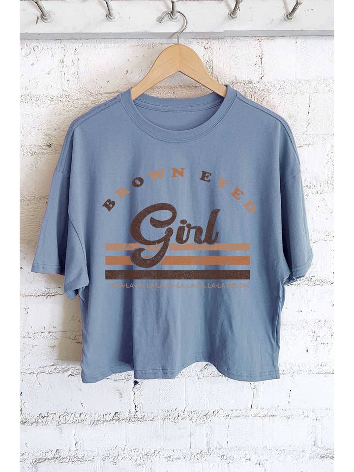 Rustee Clothing – Großhandel T-Shirt mit Siebdruck – Damen – BRAUNÄUGIGES, LANGES CROP-TOP MIT GRAFISCHEN GRAFIKEN FÜR MÄDCHEN2