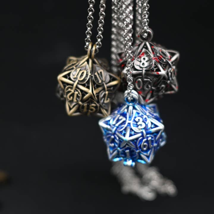 Tabletop Dominion Limited – wholesale Pendant/charm necklace – Leaflock | Ancient Gold D20 Pendant Necklace with Mini Metal Dice4