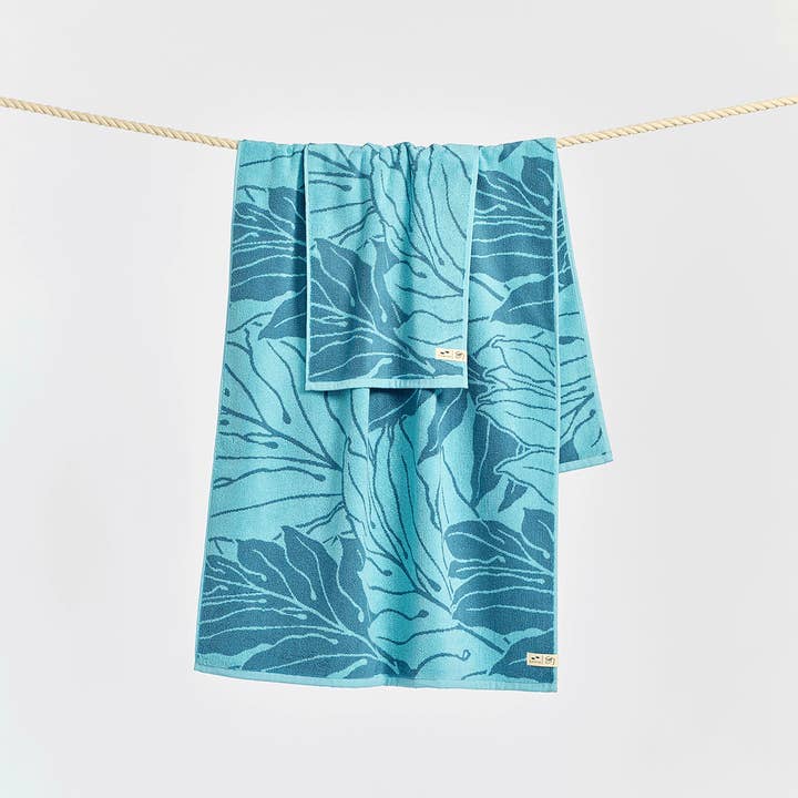 Slowtide - Wholesale Bath Towel - Ulu Bath Towel - Lagoon4