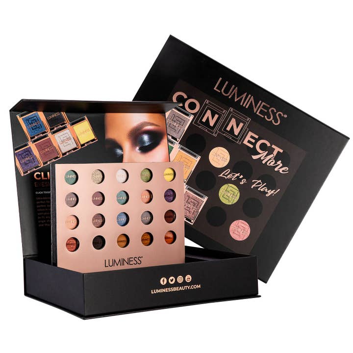 Coffre-fort Click-N-Play pour la vente par LUMINESS