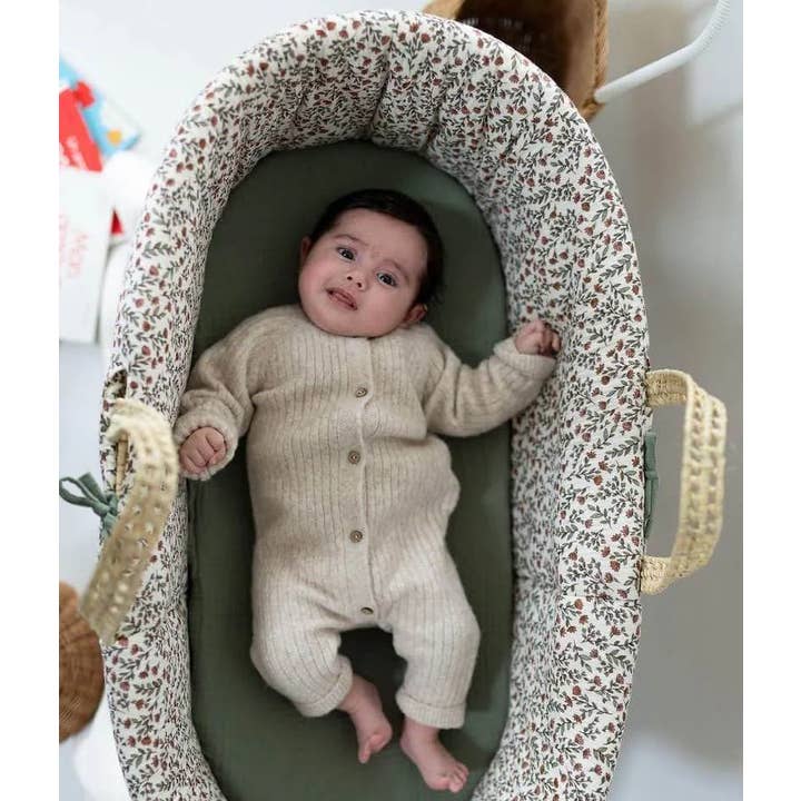 Manufacture des bébés français - Wholesale Bassinet - Baby - Madeleine bassinet cover green floral