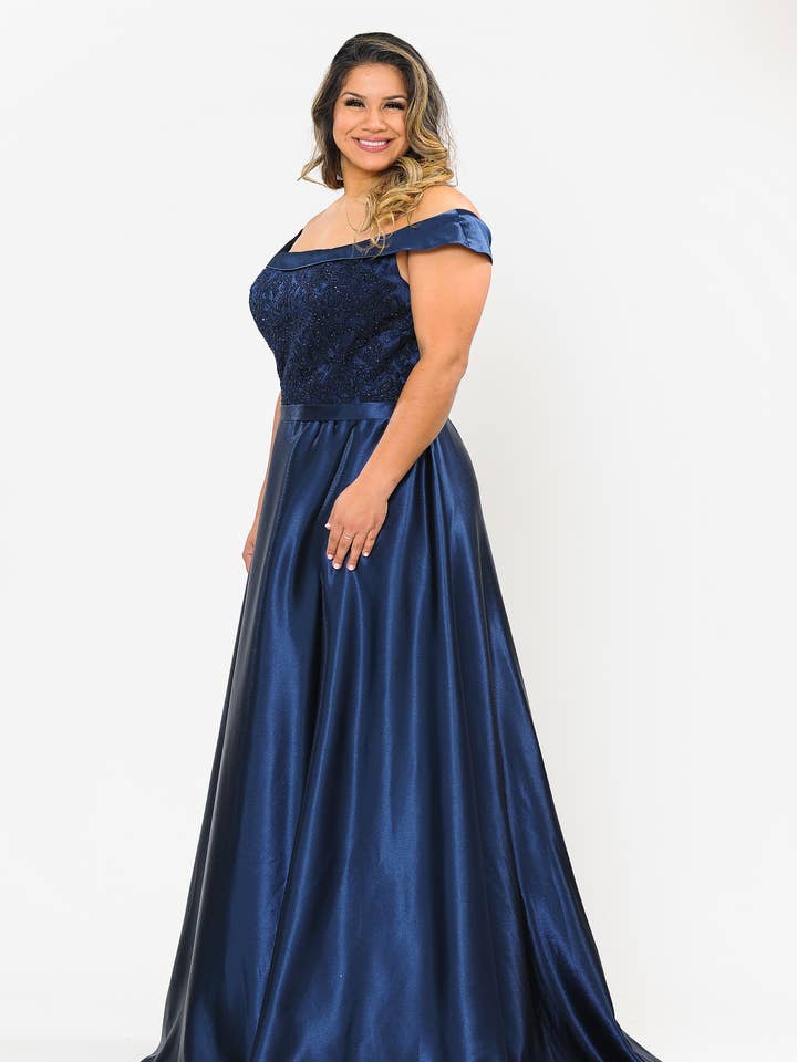 W1064 Étonnez votre public avec cette robe longue pour la vente par POLY USA