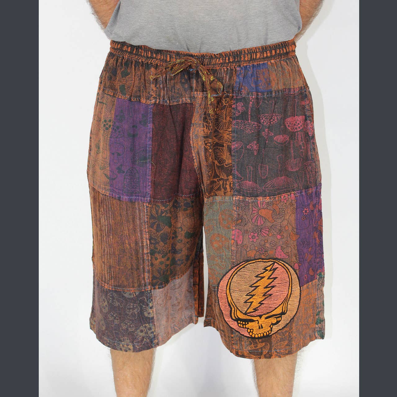 Jayli Clothing – wholesale Shorts – Men's – Shakedown Shroom Shorts4