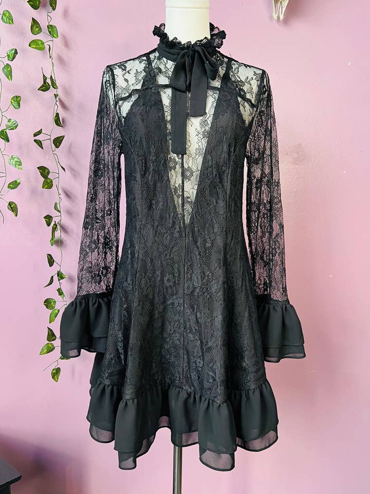 Witchwood Bags - Wholesale Jurk - Dames - Nightshade - Donker Romantische Bloemen Mini Babydoll Jurk - PRE-ORDER