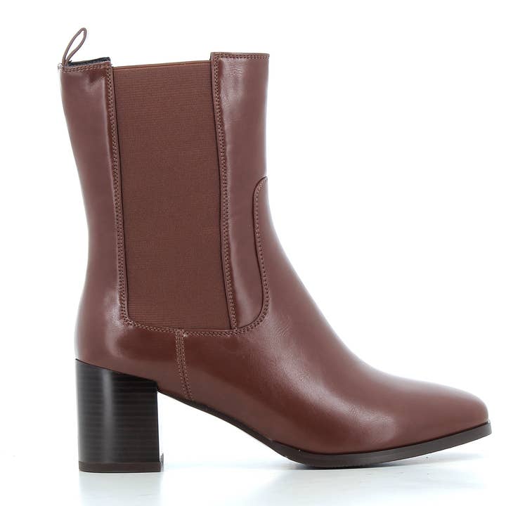 Hodea Stivaletti Benedetta Cuoio per la vendita all'ingrosso da parte di HODEA