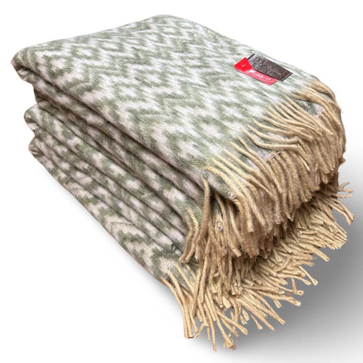 Sanyork Fair Trade - Wholesale Throw Blanket - Reversible Brushed Alpaca Green Chacana Inca Cross Pattern T1
