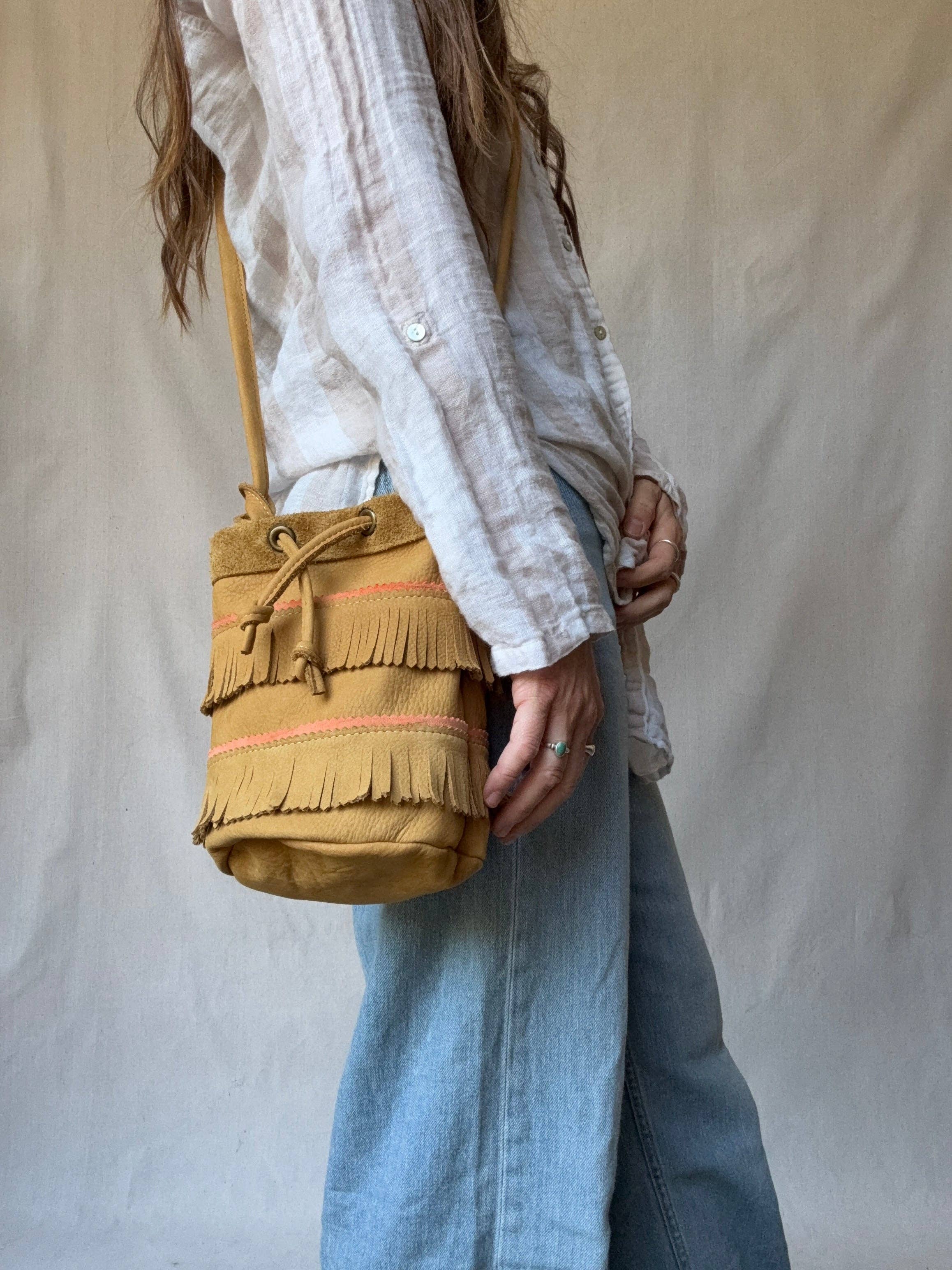 Olive n' Suede - Wholesale Crossbody Bag - Women's - Mini Bucket Tote with Fringe11