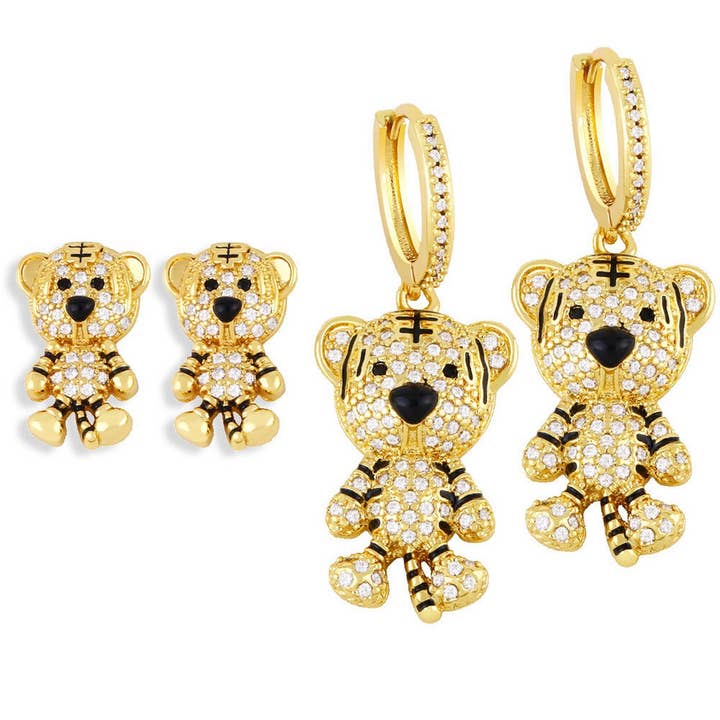 DIAMOND STUDDED TIGER EARRINGS_CWAJE1009 for wholesale by ACCITY