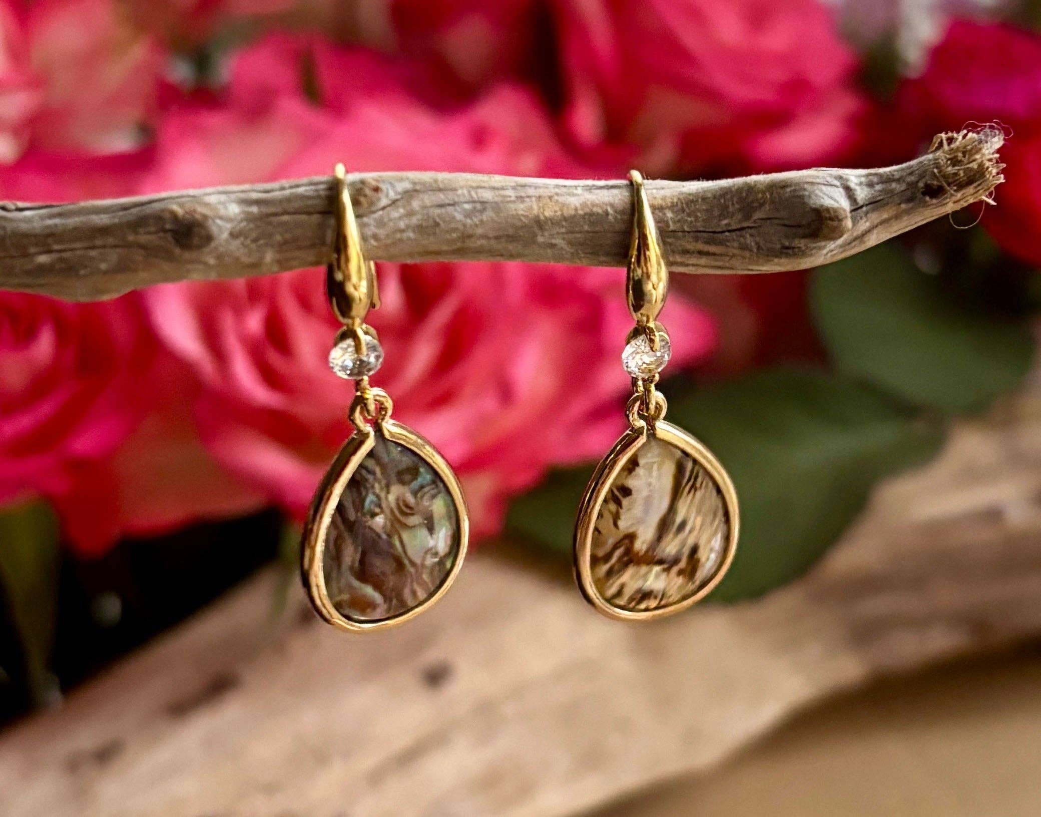 Ocean Ripples – wholesale Dangle earrings – 14ct Gold Plated Abalone Shell Drop Earrings3