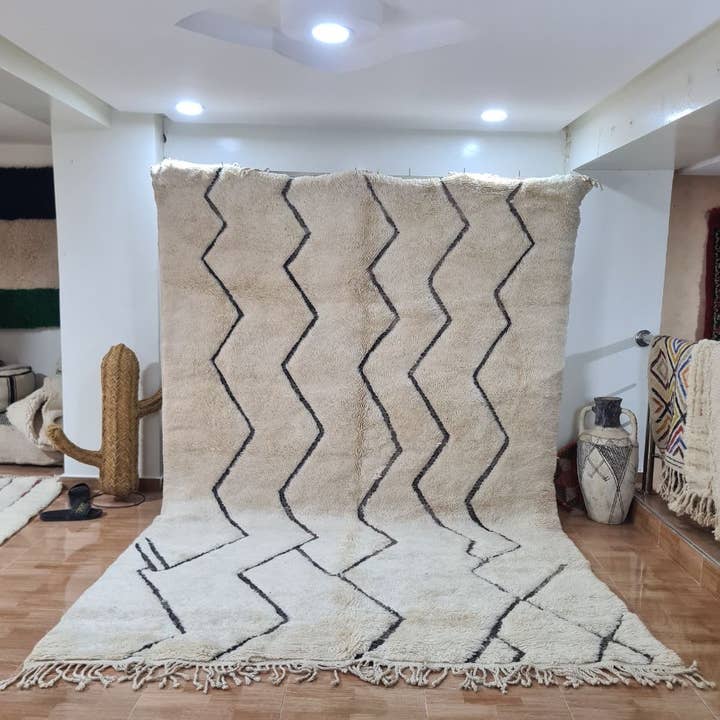 HANDMADE CARPETS MOROCCAN RUGS 200 - 300 cm 80 for wholesale by Maroccarpets Poufs and pillows wholesale +31648976894