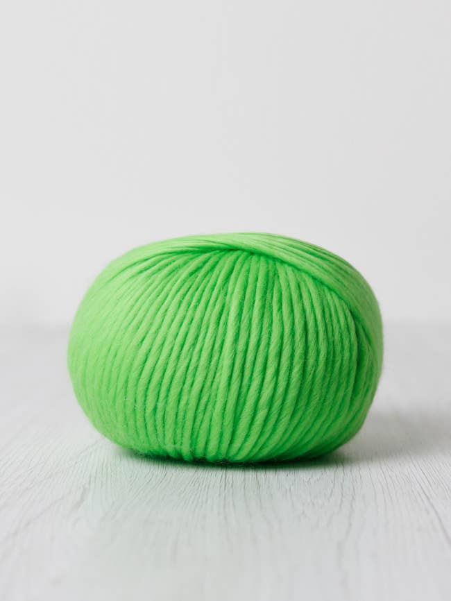 DHG – wholesale Garn – 100 g extra fin merinoullsgarn - The Classic Collection38