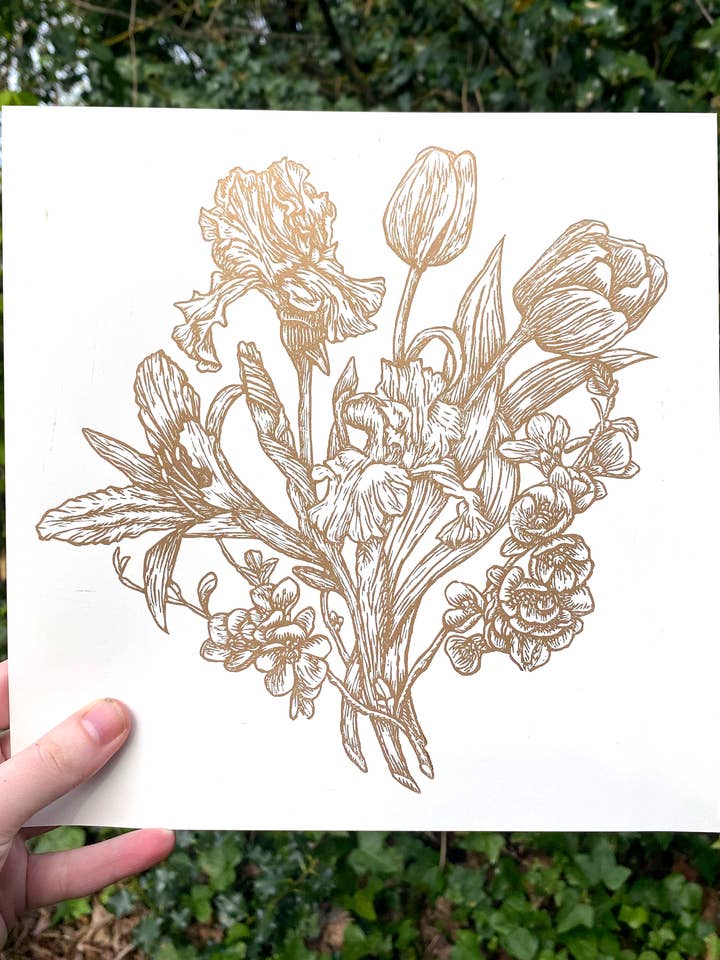 Linosnede met gouden bloemen voor wholesale door Augury Press