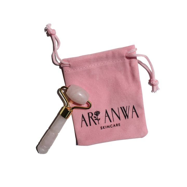 ARI ANWA Skincare - Wholesale Face/beauty roller - Mini Rose Quartz Roller1