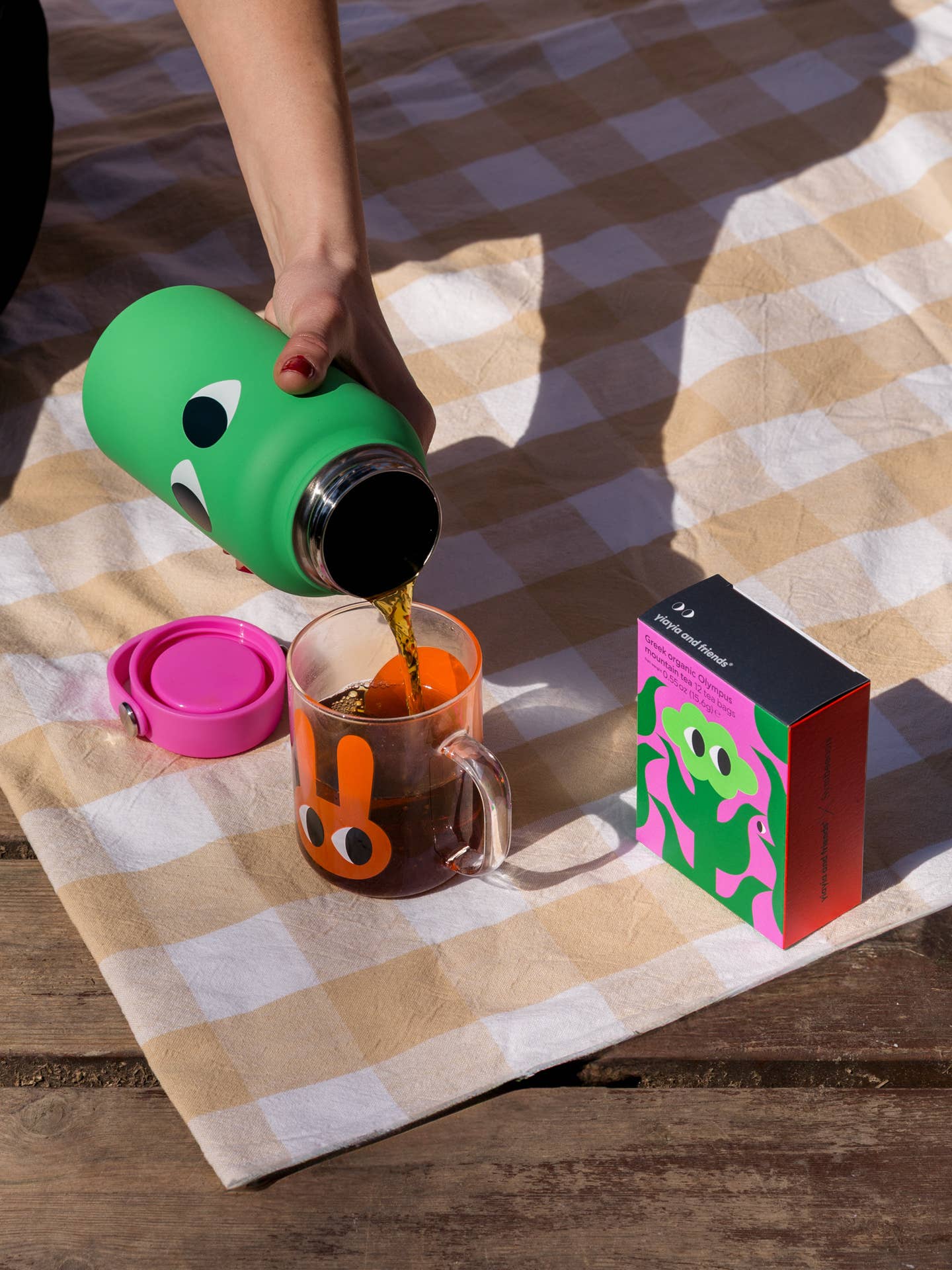 Hellenic Farms - Wholesale Tea Bags - Yiayia and Friends Greek Organic Olympus Mountain Tea 1