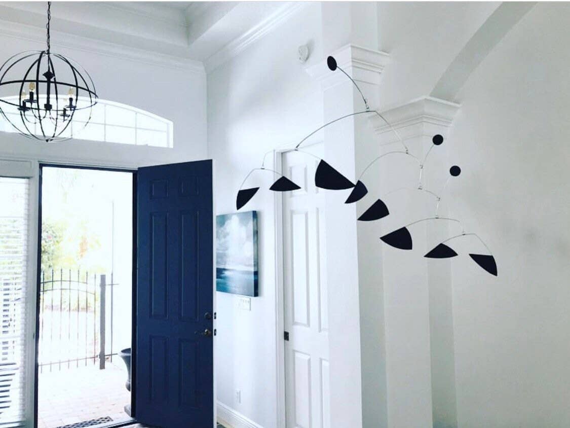 Kelly Design Mobiles - Venta al por mayor Móviles - Móvil colgante moderno con triángulos negros2