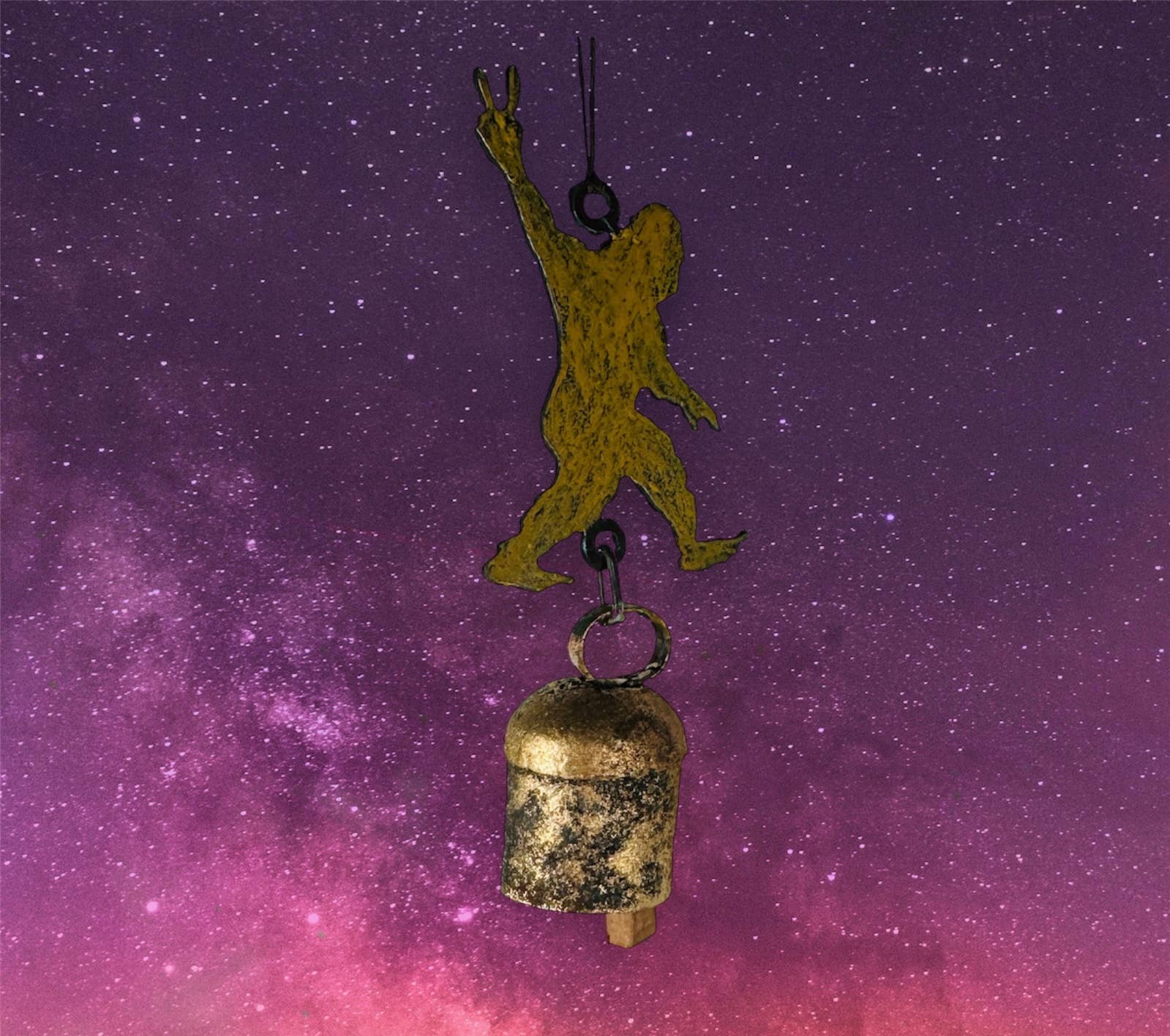 Whimsies - Vendita all'ingrosso Decorazione - Campanello a vento Bigfoot, ornamento con simbolo della pace, regalo economico e conveniente7