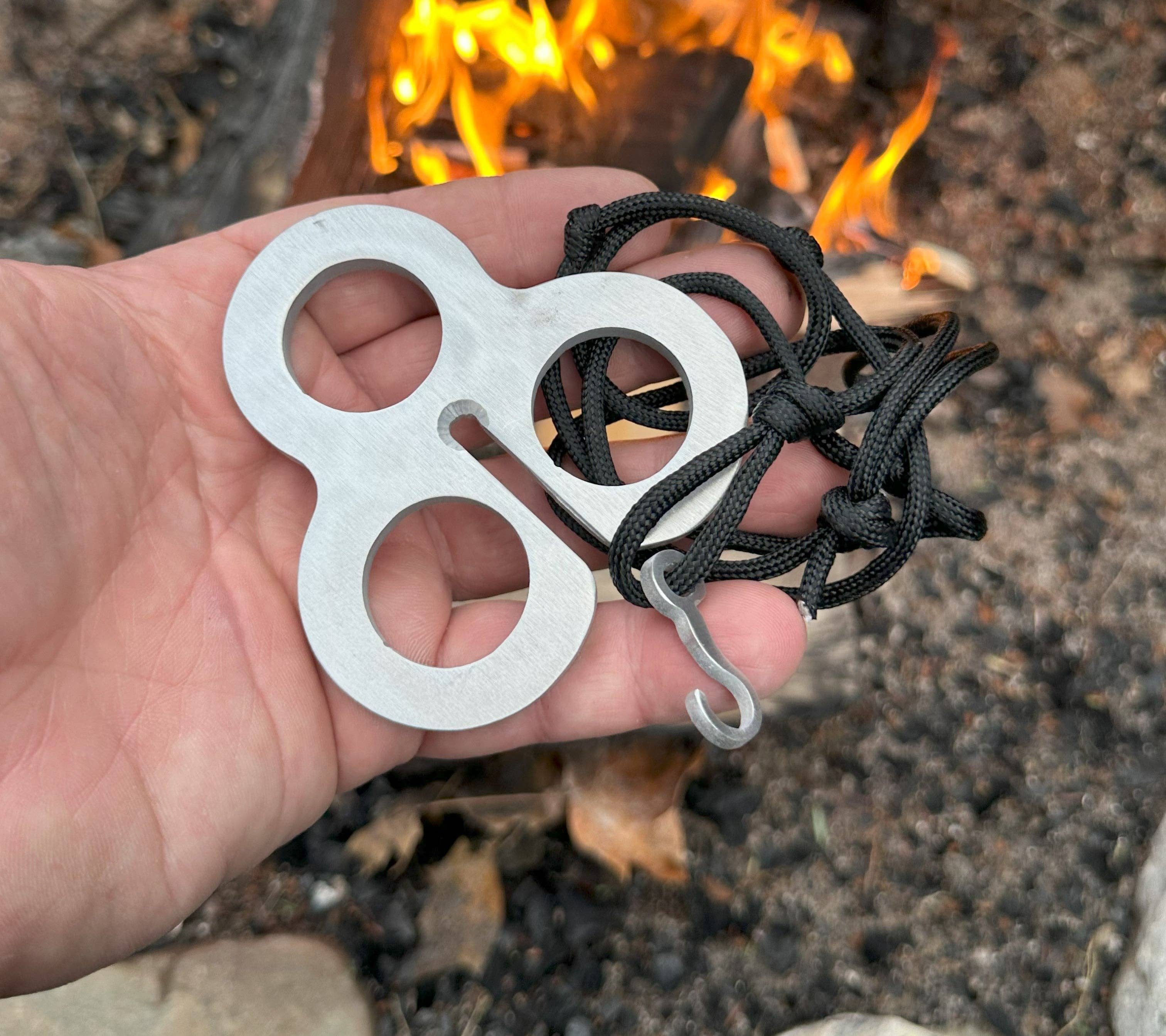 Minimalist Gear Co. – Engroshandel Rejsebestiksæt – KickStand - Øjeblikkelig lejrtrefod1