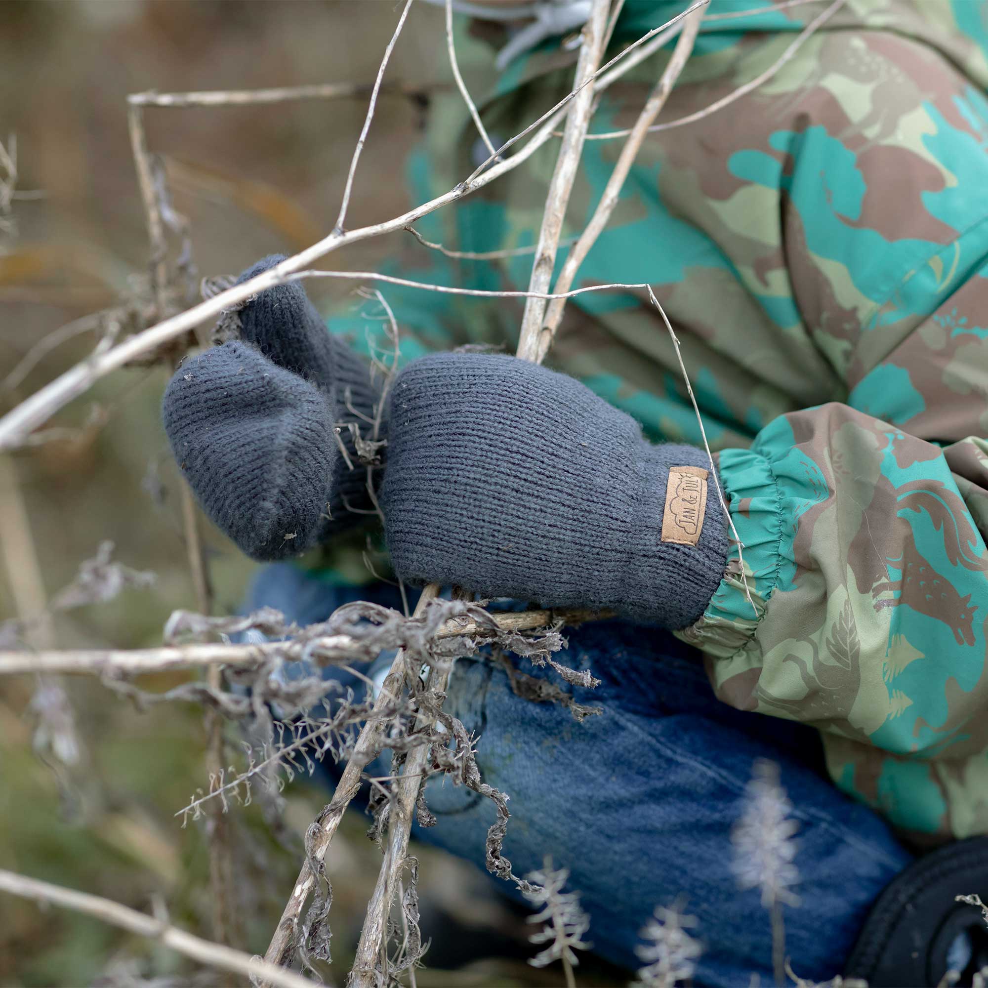 Jan & Jul - Wholesale Mittens - Kids - Dark Grey | Knit Mittens3