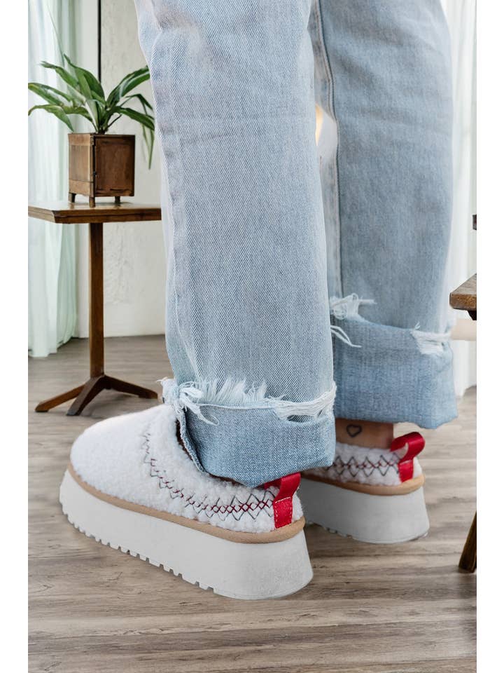 1 the Woman - Wholesale Slippers - Women's - Embroidered Sherpa Plush Thick Sole Winter Slippers