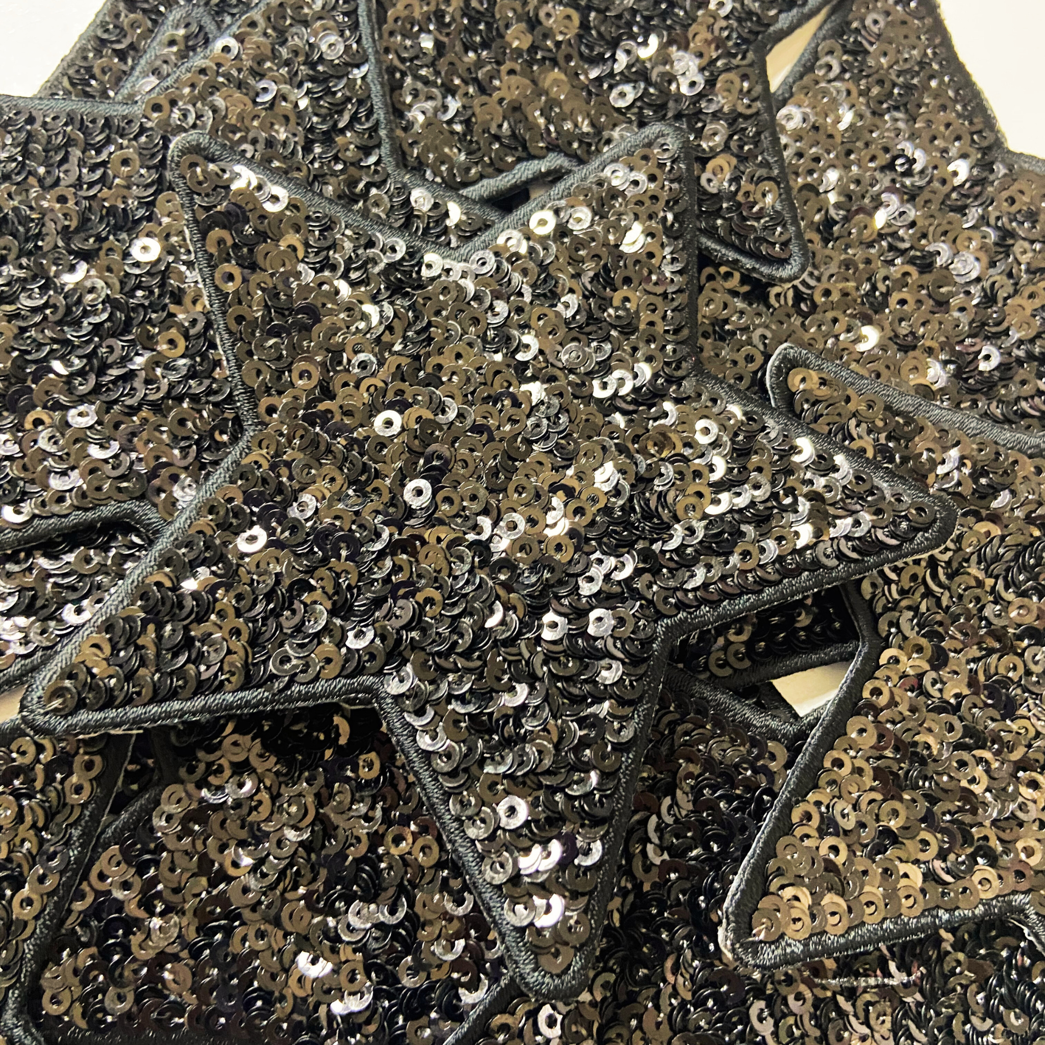 TEELUX – wholesale Patch – 4" Black Star - Sequin Embroidered Hat Patch0