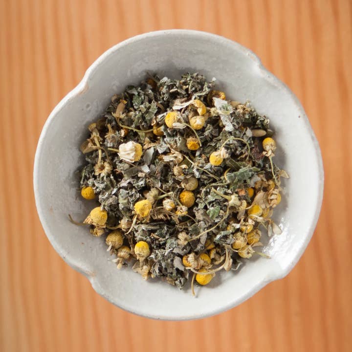 Flying Bird Botanicals - Wholesale Tea Bags - Whatcom Chamomile – 15 Tea Bag Tin1