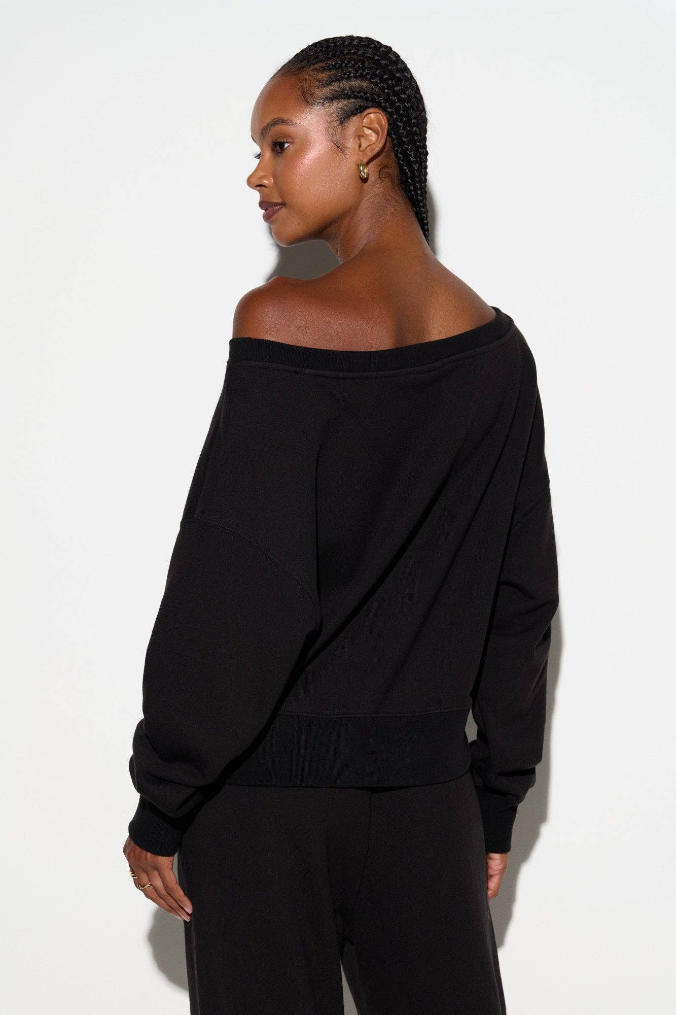 BLACK Sg La Vida 2.0 Sweatshirt for wholesale on Faire3