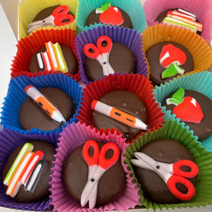 Teacher, student or Back to School Oreo's Box of 24 for wholesale by Bear Creek Candy Kitchen