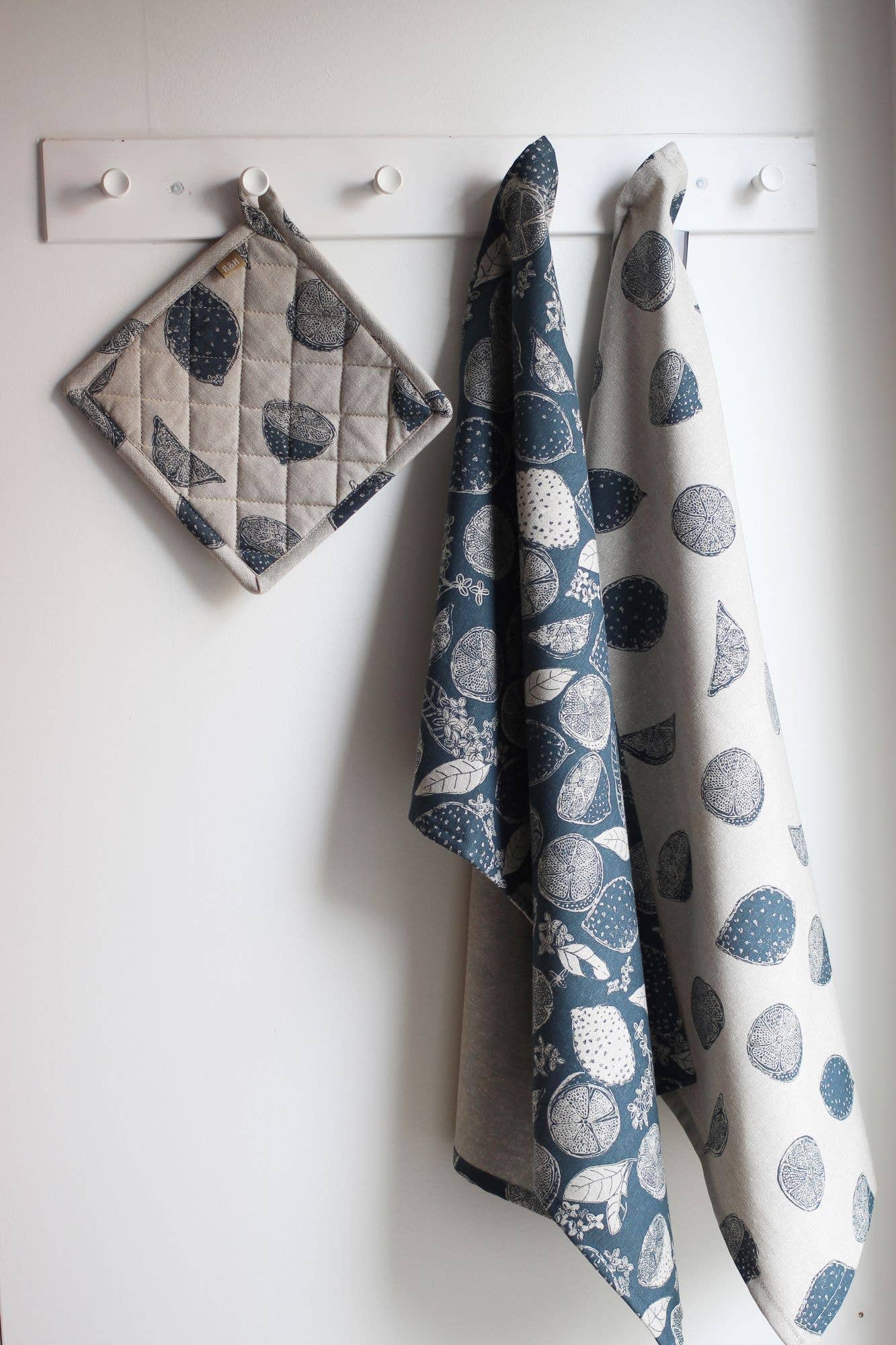 Raine & Humble - Wholesale Tea Towel - Marmalade Tea Towel set of 2 Dark Blue6