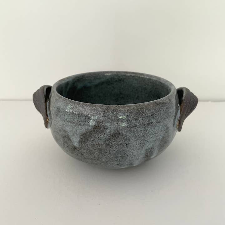 fort & field - Wholesale Bowl - Moody handmade pottery Japanese soup bowls with handles