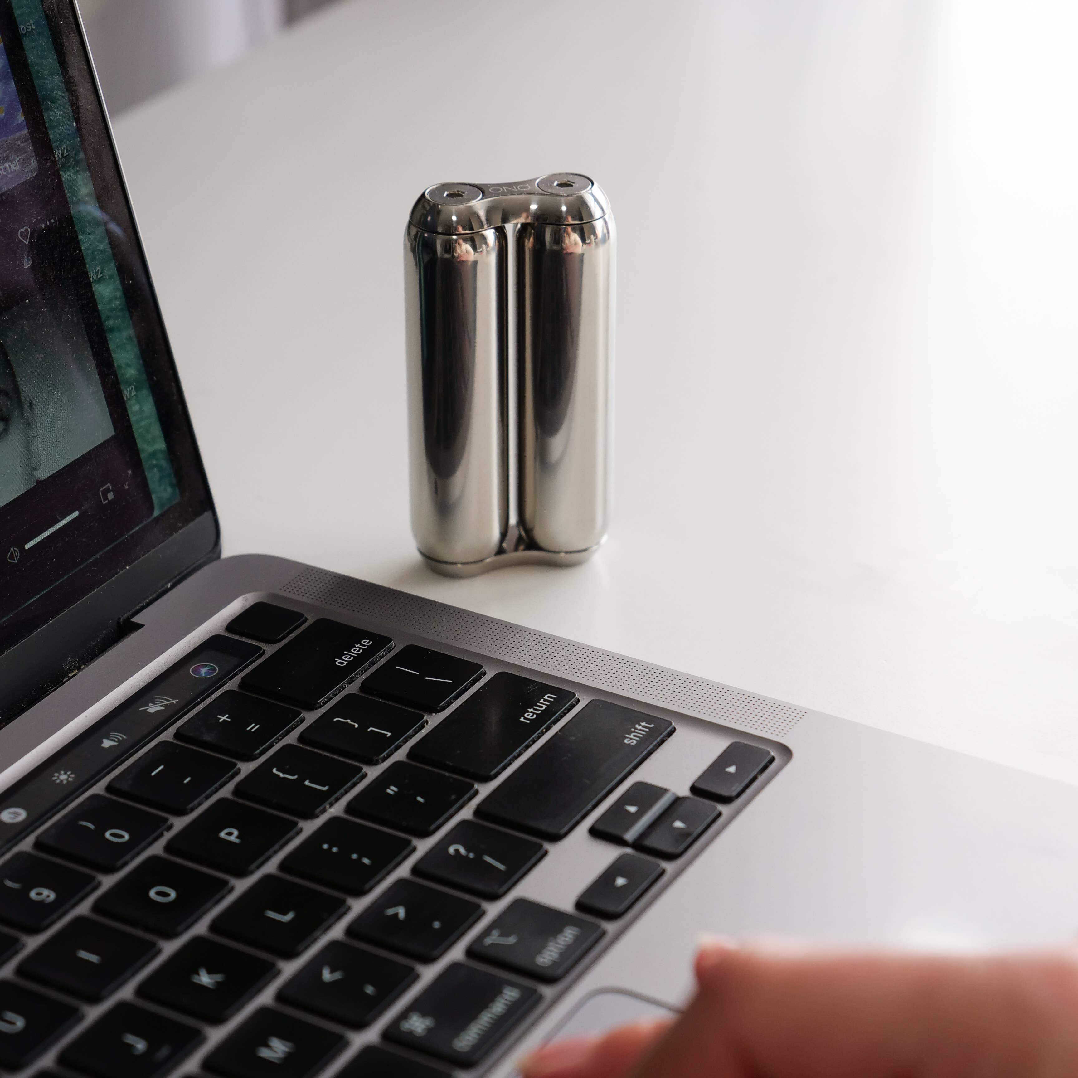 ONO - Wholesale Decorative Tabletop Object - ONO Roller Fidget Toy - Stainless Steel3