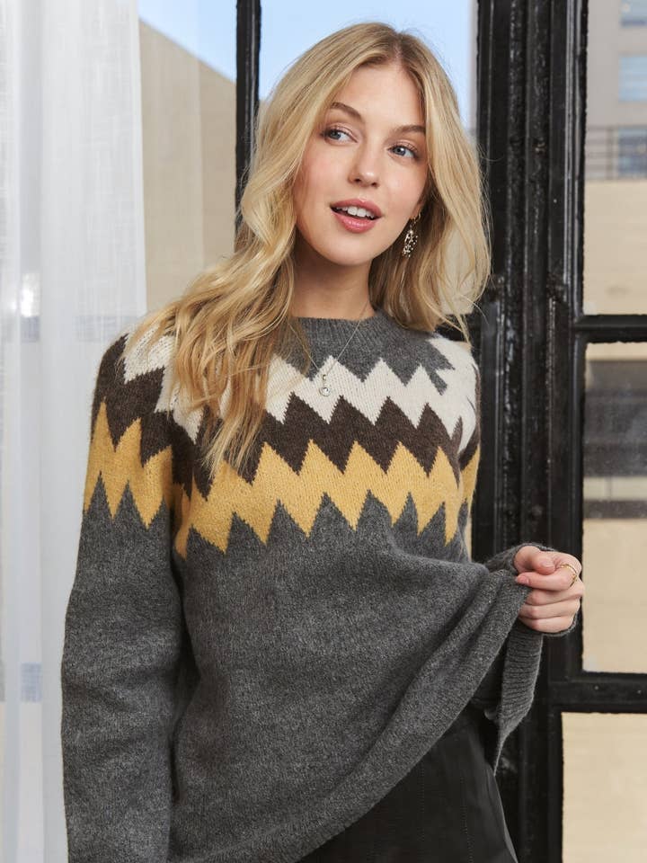 CESW2376A - PULL MULTICOLORE À MOTIF ZIGZAG pour la vente par ADORA LA