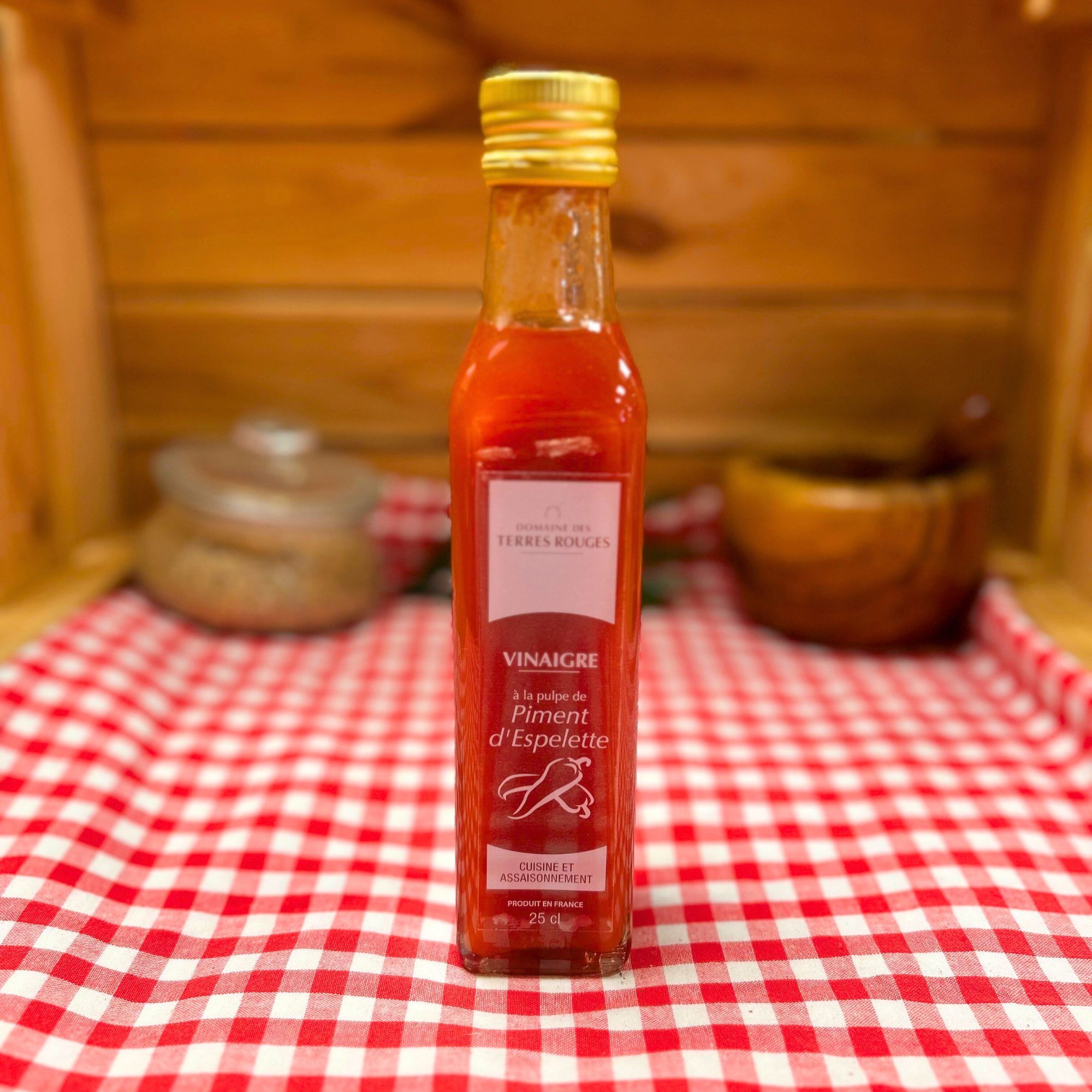 DOMAINE DES TERRES ROUGES – wholesale Vinäger – Vinäger med Espelette-pepparmassa 25cl2