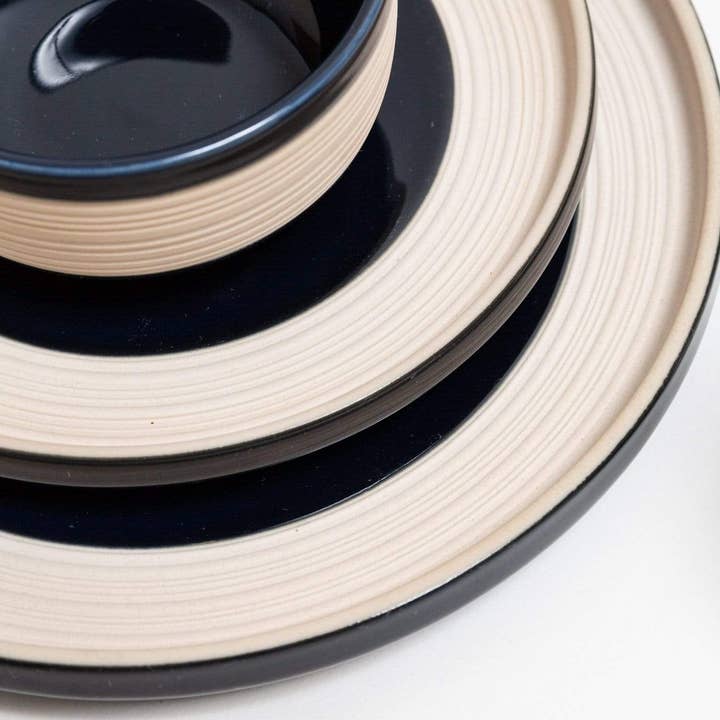 Articture - Wholesale Dinnerware Set - Feld Dinnerware Set (Set of 12 plates)