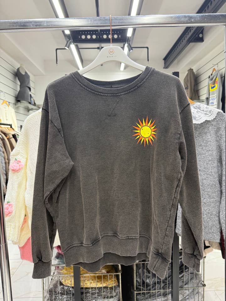 Chilli Girl Collection - Wholesale Sweatshirt - Women's - Round neck faded wash sweatshirt with Sunshine print 4