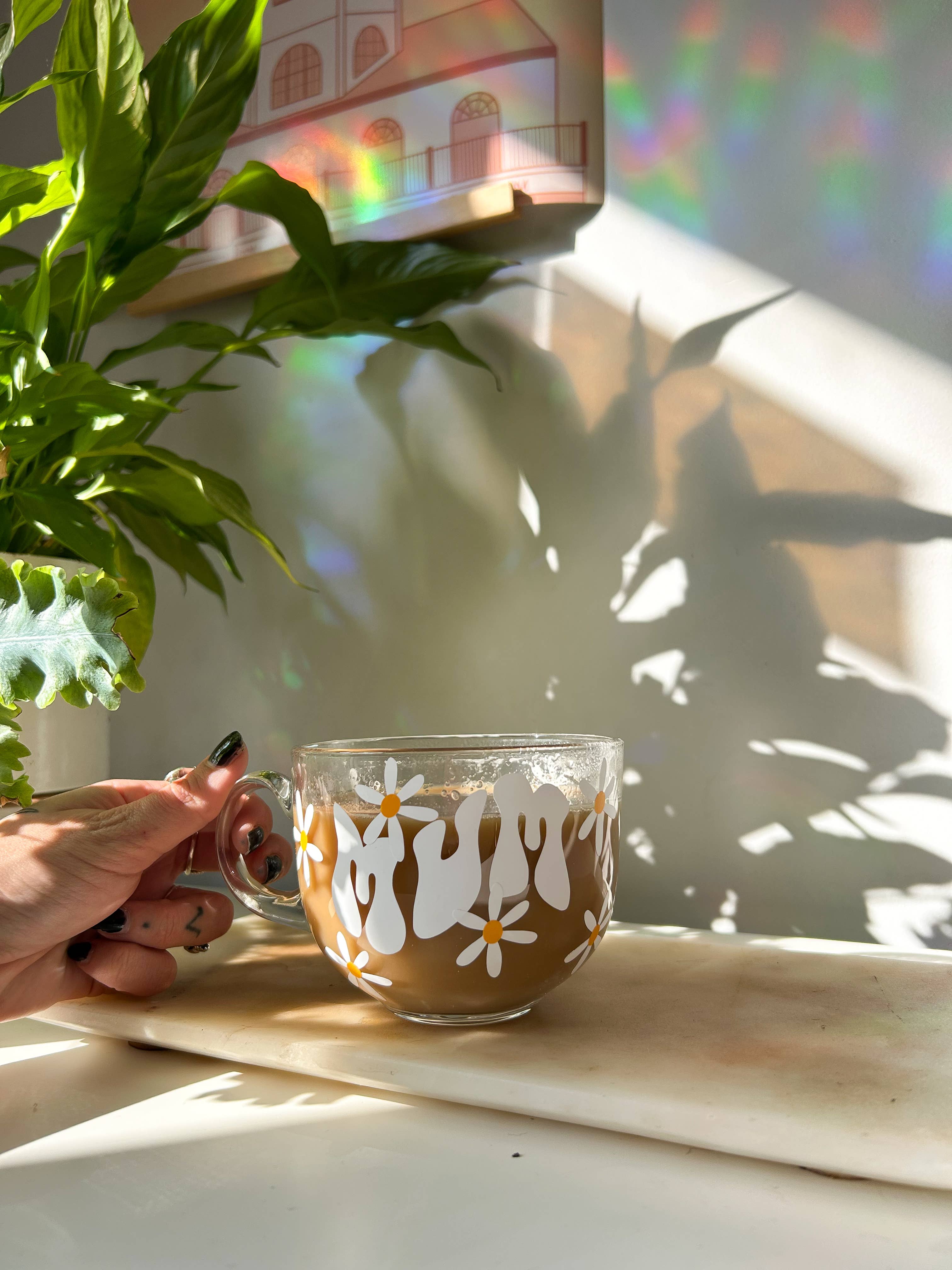 Hope and Grey Creative - Wholesale Koffiemok - Mam, Moederdag Mok, Gepersonaliseerde Madeliefjes Hart Bloemenmok