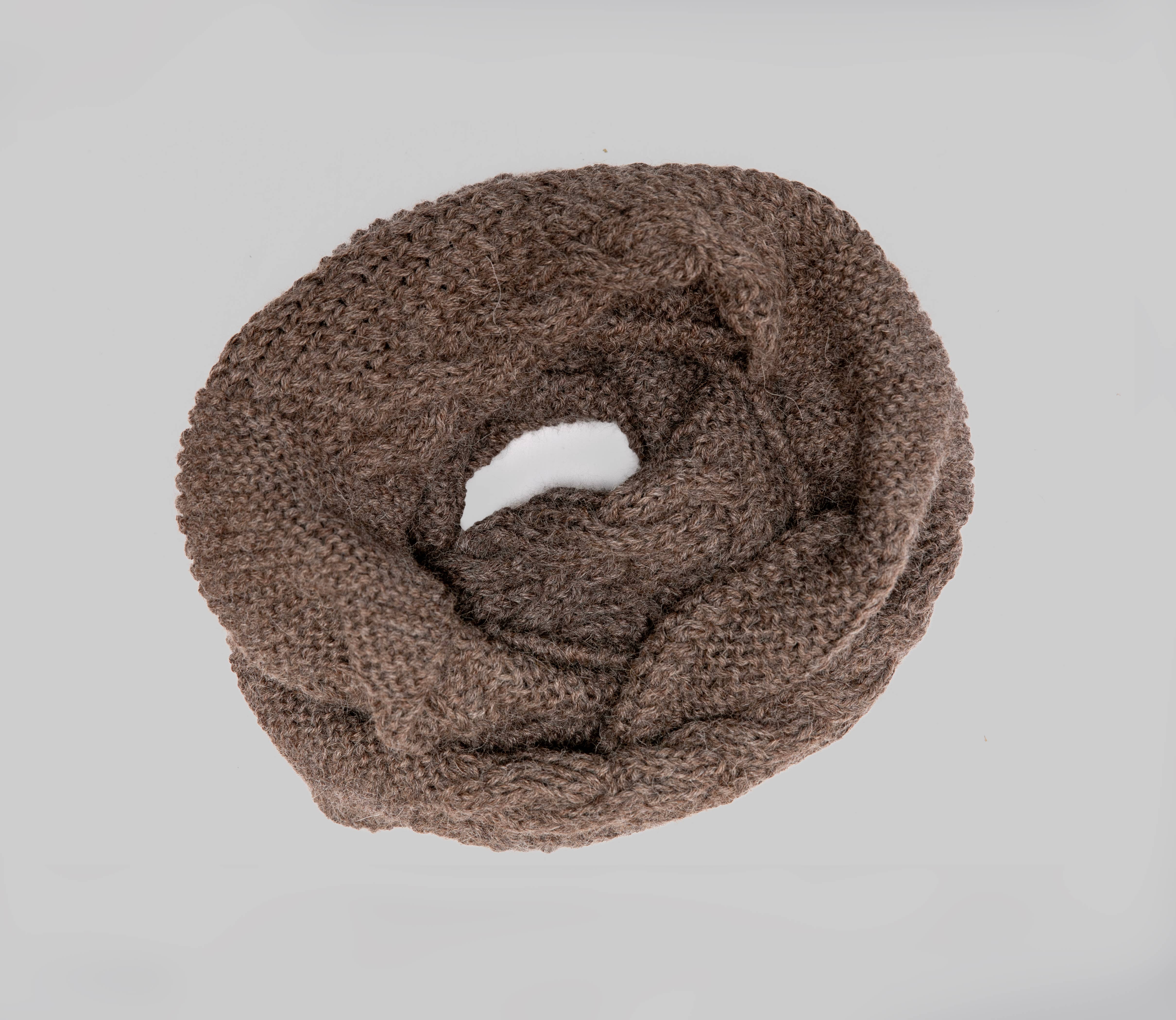 Awamaki - Wholesale Scarf - Unisex - Wayra Cable Infinity Scarf2