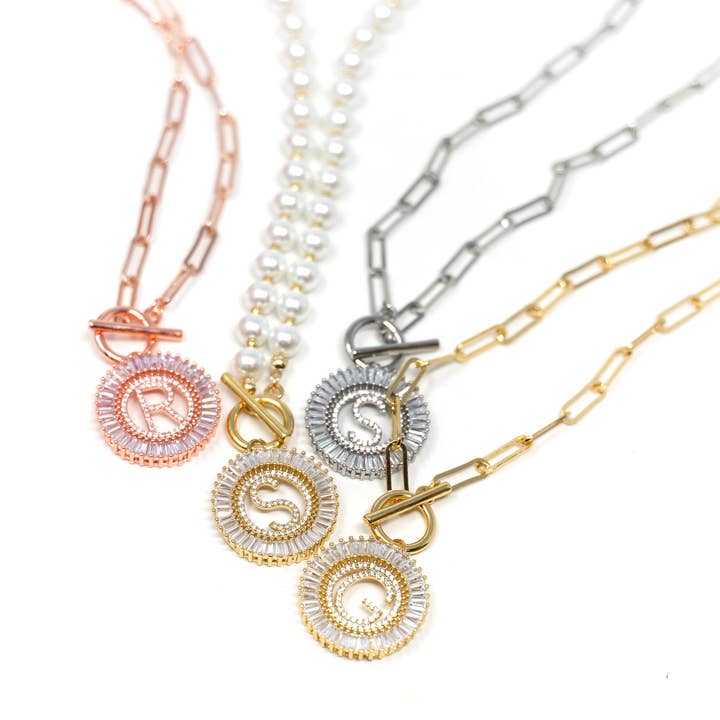 The Sis Kiss - Wholesale Pendant/Charm Necklace - Paperclip Chain Radiant Initial Necklace