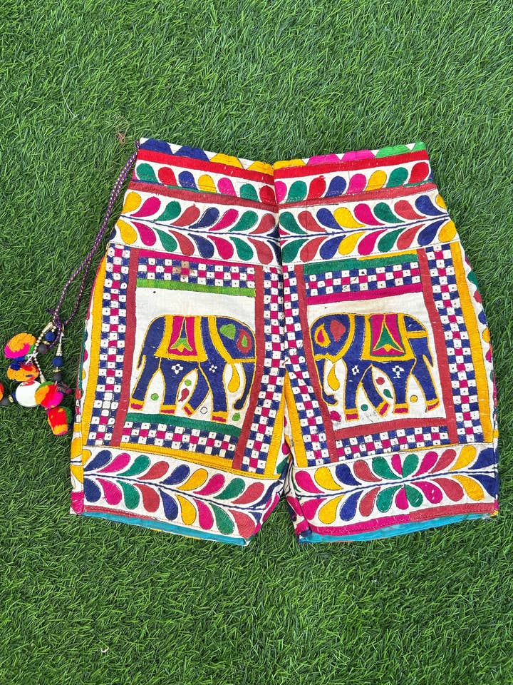 Meghcraft - Wholesale Shorts - Women's - Cotton Shorts Bermuda - Embroidered Boho Shorts 2