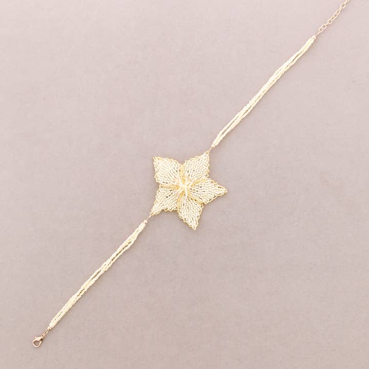 Sonata - Vente Bijoux à boutons pression - Collier Ras-du-cou Macramé Fleur Perles3