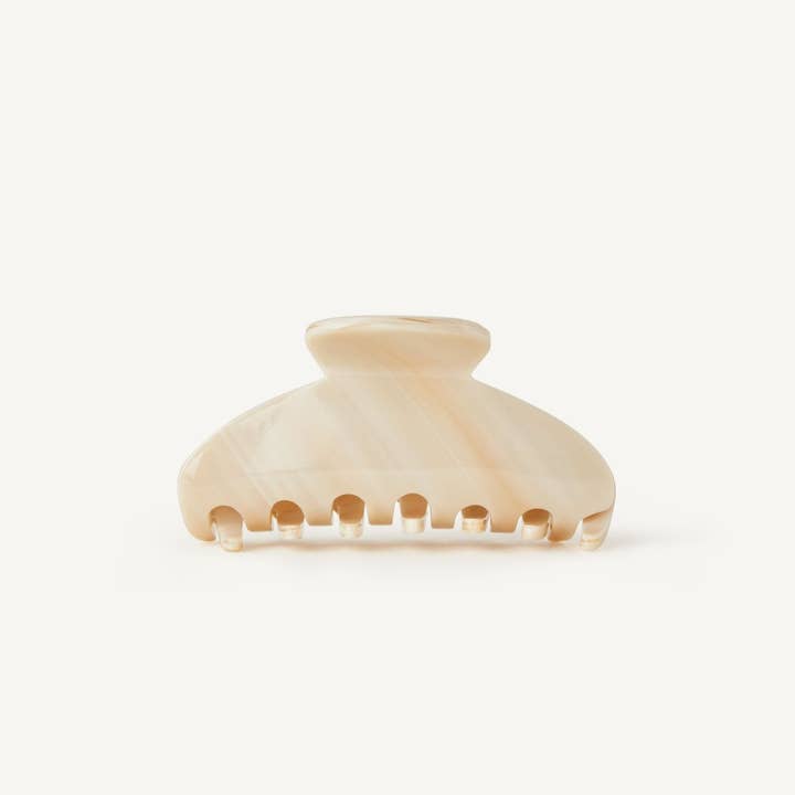 Kōv Essentials (No duties or tariffs for CA+USA) - Wholesale Hair Clip - Women's - Demi Clip in Vanilla0