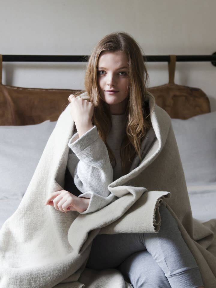 Shetland overkast 260 x 240 cm for engroshandel hos Libeco Home