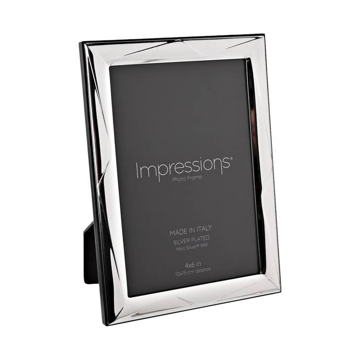Impressions 999 Silver Geometric Photo Frame 4" x 6" Wood Back Made In Italy and other Purchase Wholesale photo frames 4 x 6. Free Returns & Net 60 Terms on Faire trending on Faire.