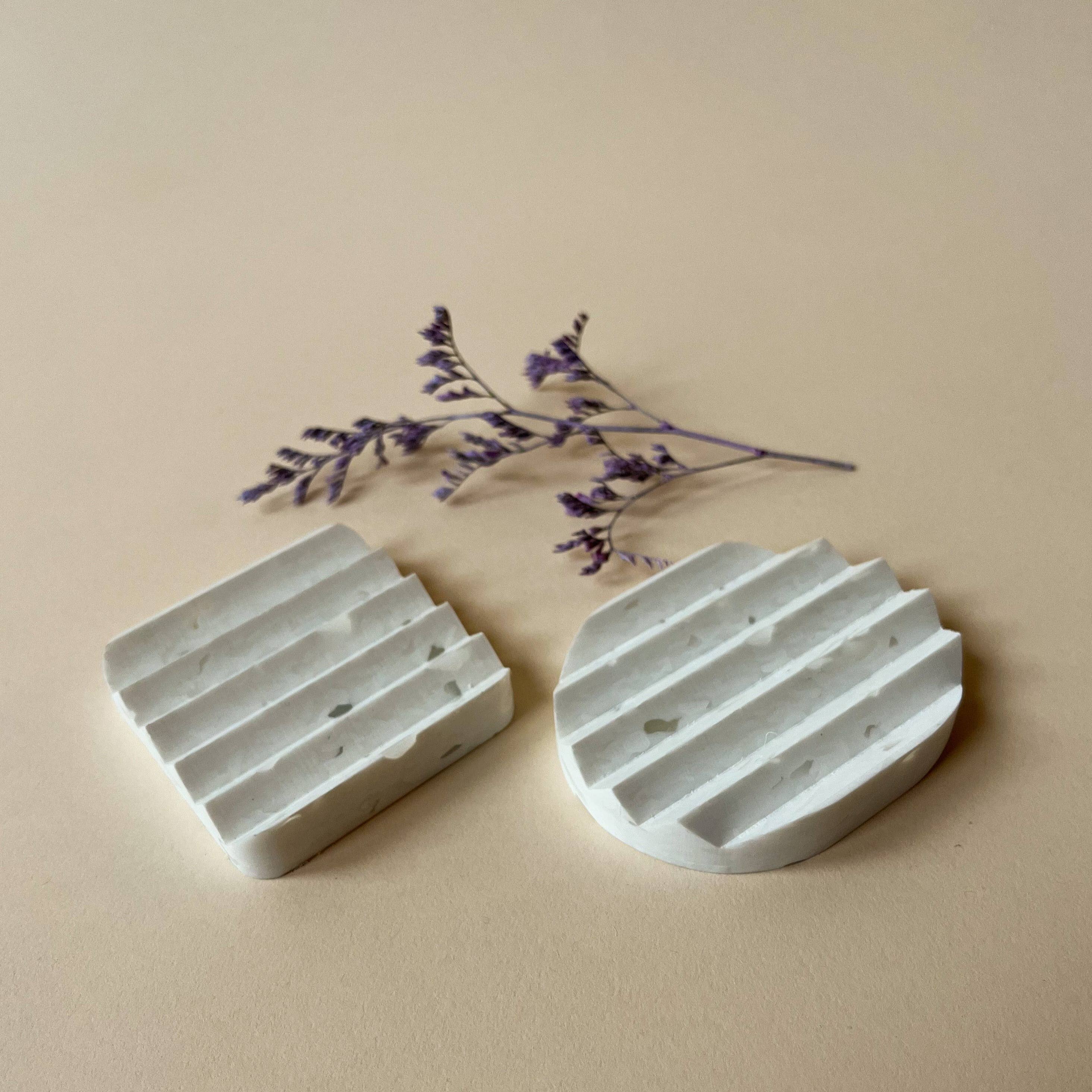 Madera Makers - Venta al por mayor Platitos para jabón de baño - Jabonera ovalada reciclada6