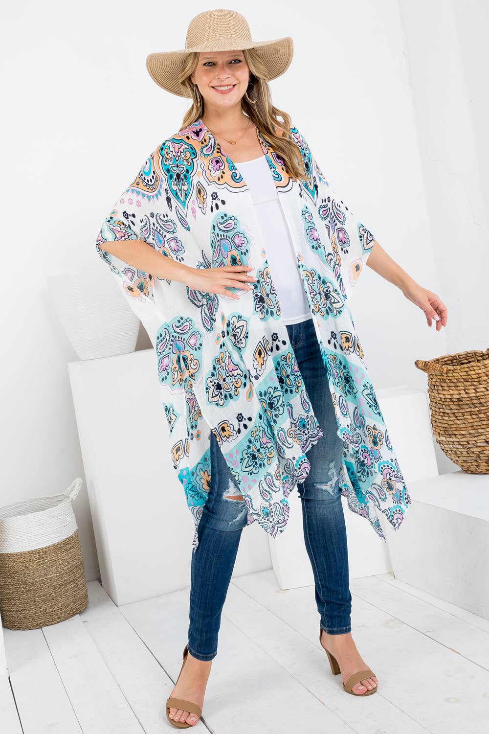 LA Soul – Großhandel Kimono – Damen – KIMONO MIT BÖHMISCHEM DRUCK1