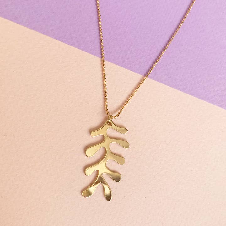 Seaweed golden necklace for wholesale by All Things We Like