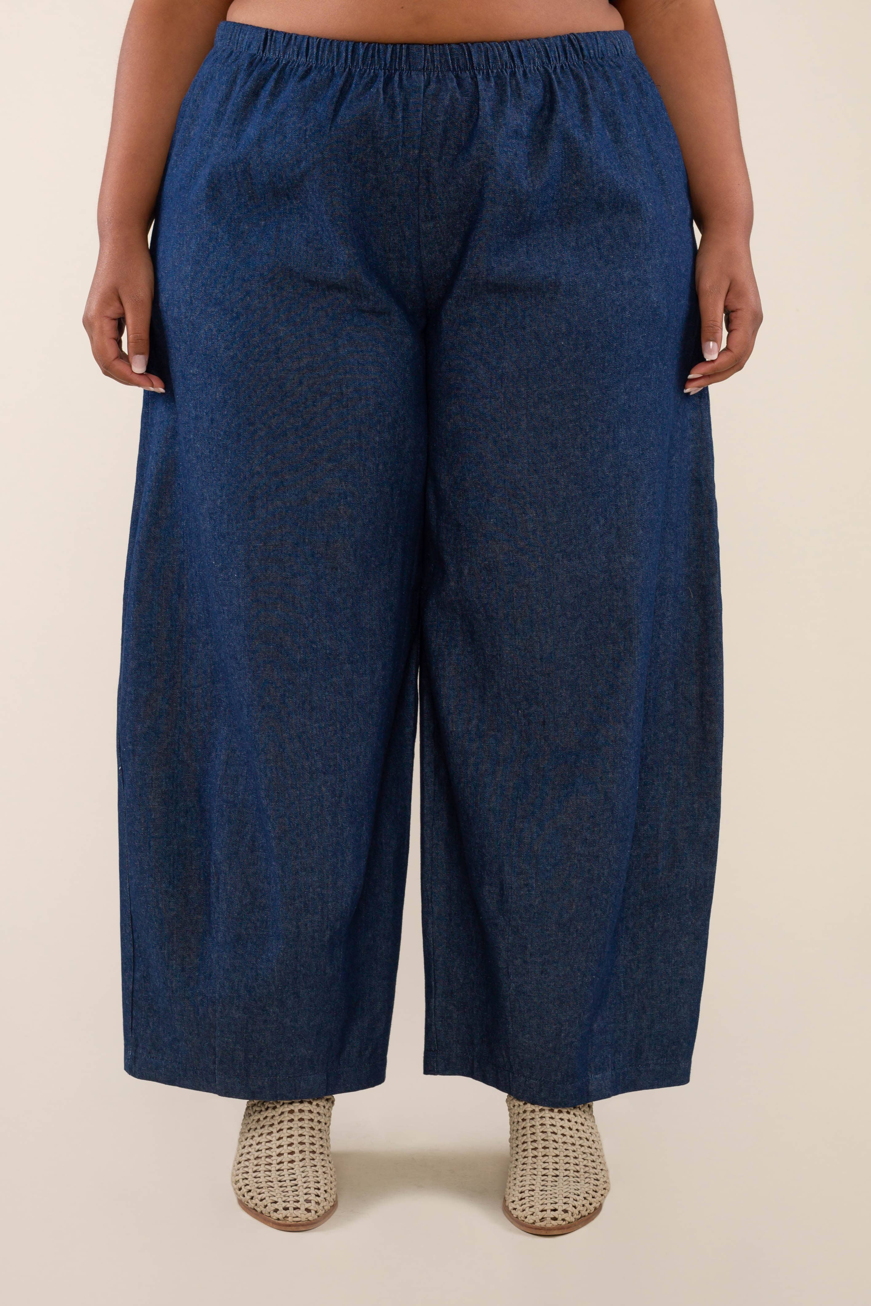 NLT - Wholesale Jeans - Women's - Denim Lantern Pant - Plus Size | High Rise Barrel Jeans7
