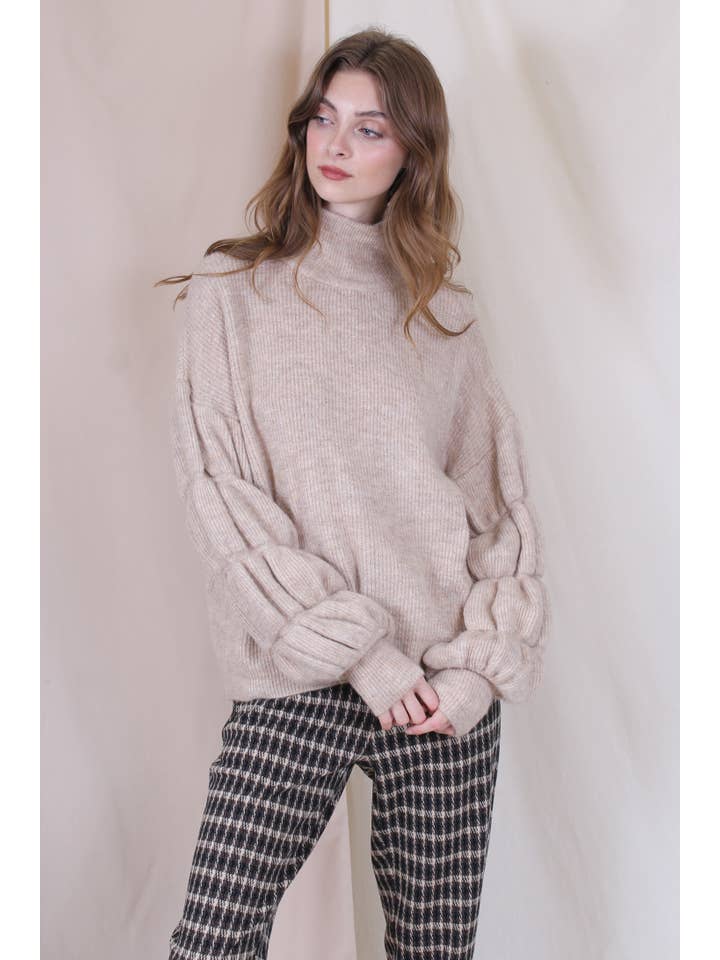 Fore Collection - Wholesale Pullover-trui - Dames - GEBREIDE OVERSIZED TRUI MET RONDE HALS, MOUWDETAIL - TI24609