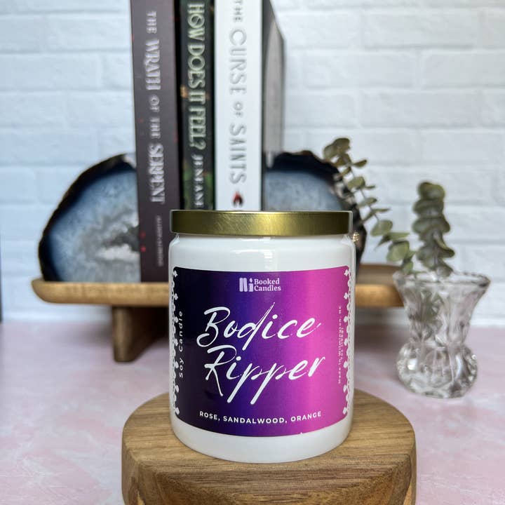 Booked Candles - Wholesale Jar/Filled Candle - Bodice Ripper0